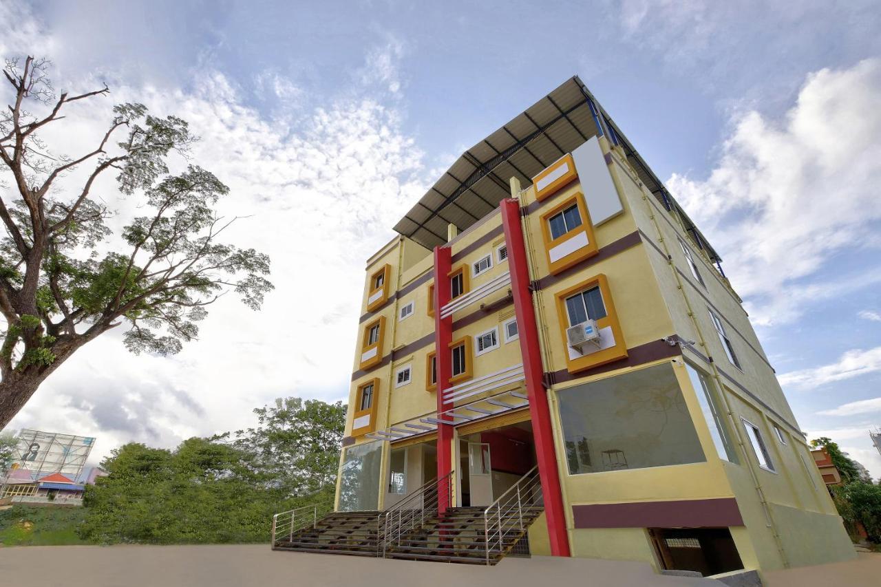 Hôtel Oyo 39837 Sri Anjaneya Residency à Shimoga Extérieur photo