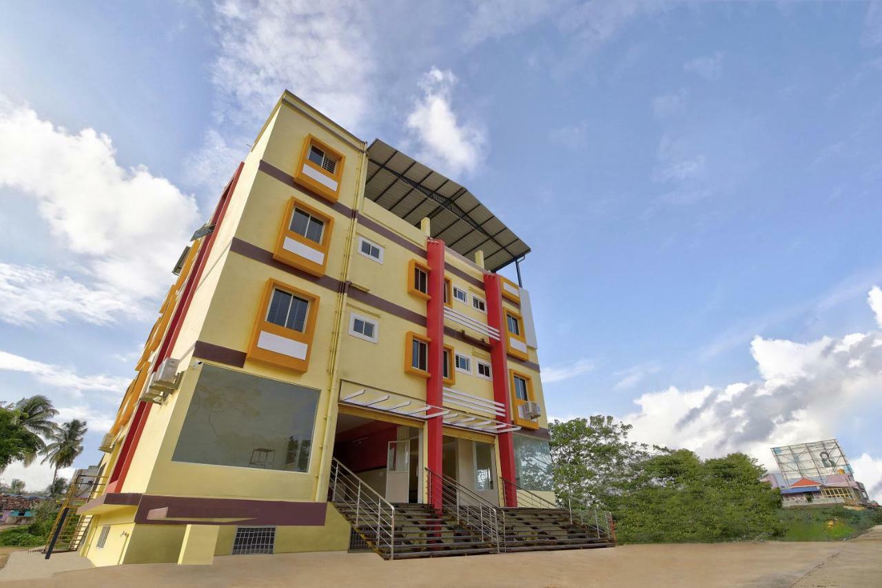 Hôtel Oyo 39837 Sri Anjaneya Residency à Shimoga Extérieur photo
